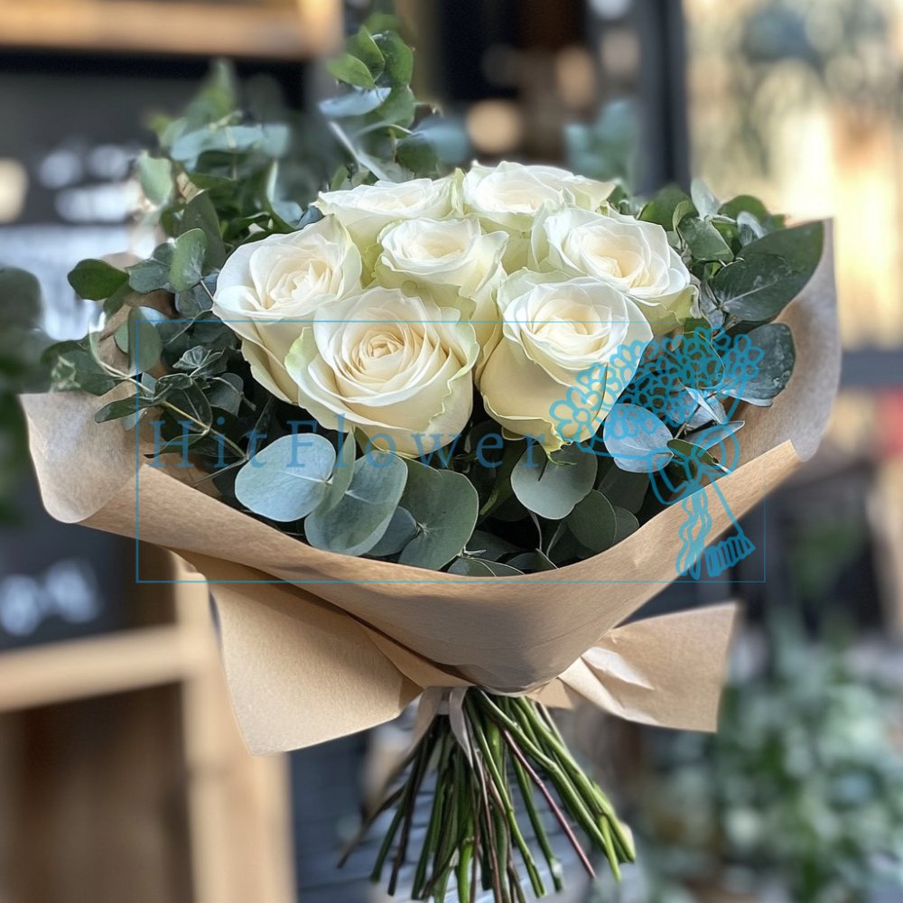 Букет белые розы в эвкалипте Букет роз Белые розы в эвкалипте